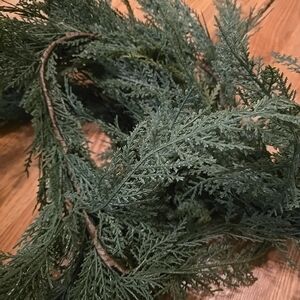 Green Holiday Garland